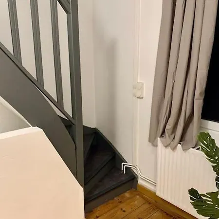 Hébergement de vacances Maison 3 - 600m Métro Marbrerie - Lille