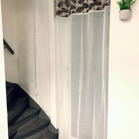 Maison 3 - 600m Métro Marbrerie - Lille Hébergement de vacances *