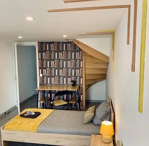 Maison 3 - 600m Metro Marbrerie - Lille Holiday home *