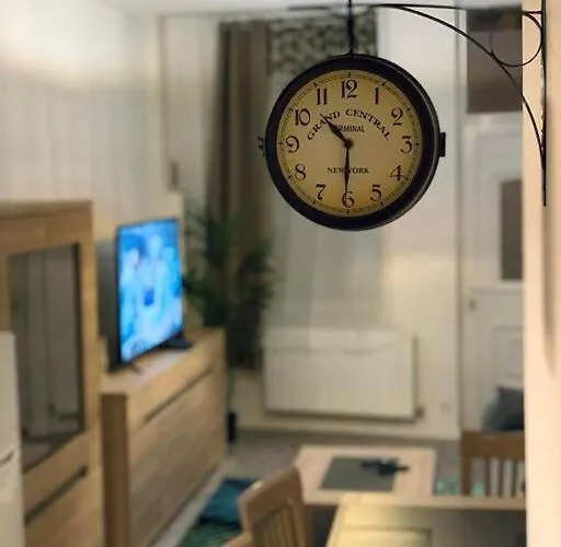 Maison 3 - 600m Metro Marbrerie - Lille *