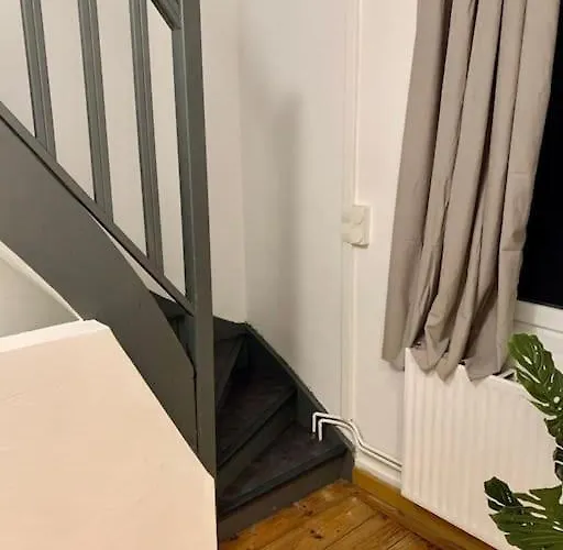 Holiday home Maison 3 - 600m Metro Marbrerie - Lille